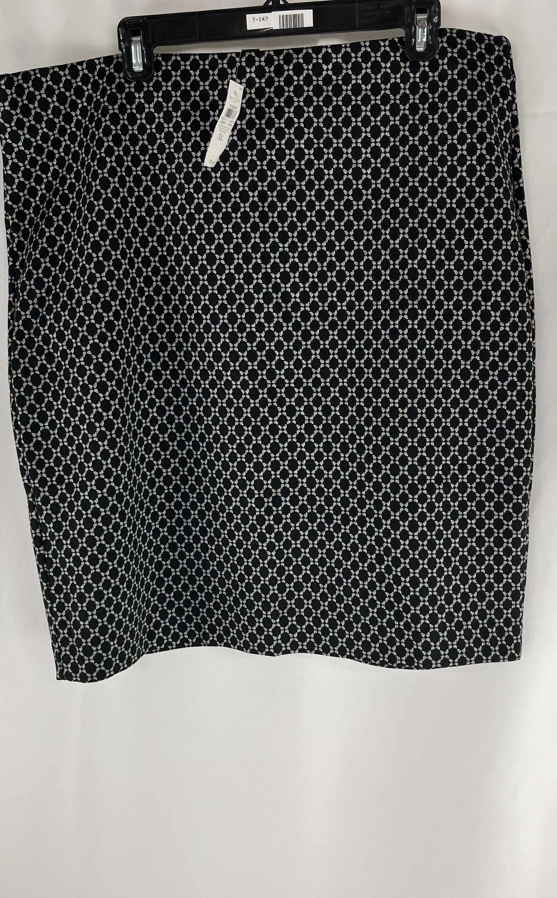 Ann Taylor Women's Straight Pencil Skirt Black Geometric Pattern Size XL NWT