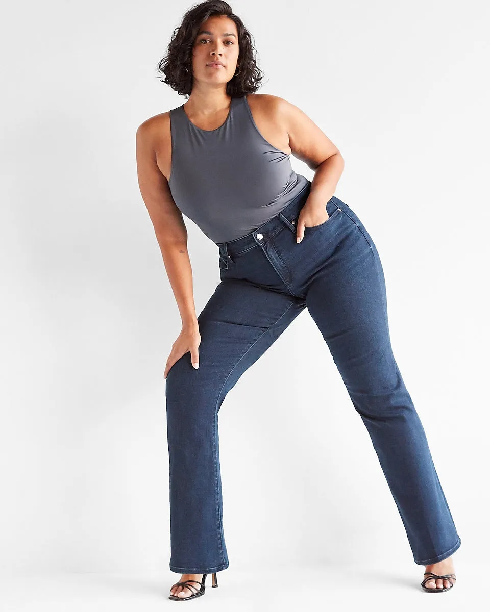 Mid Rise Dark Wash Curvy Bootcut Jeans in Dark Wash