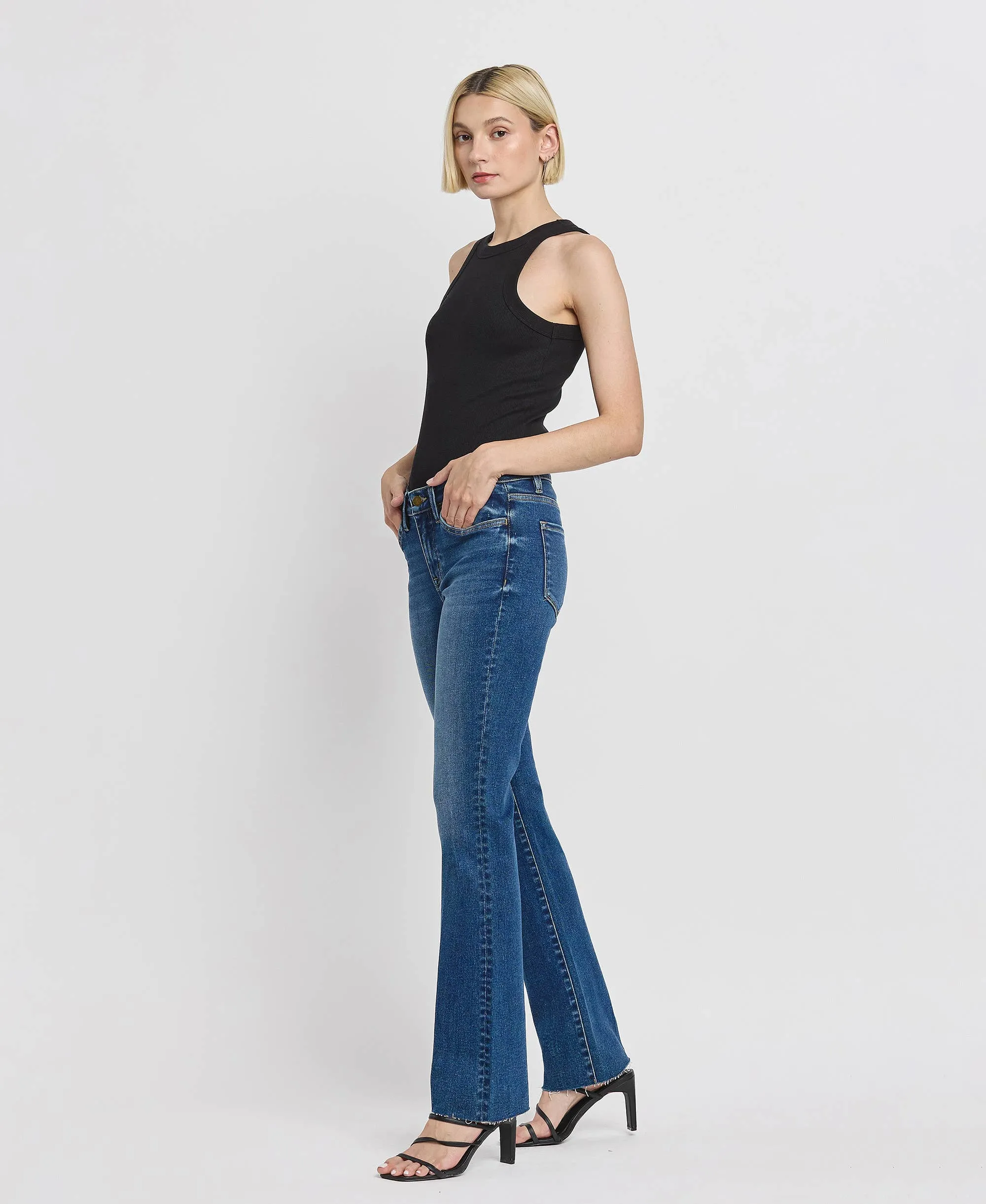 MID RISE SLIM BOOTCUT JEANS